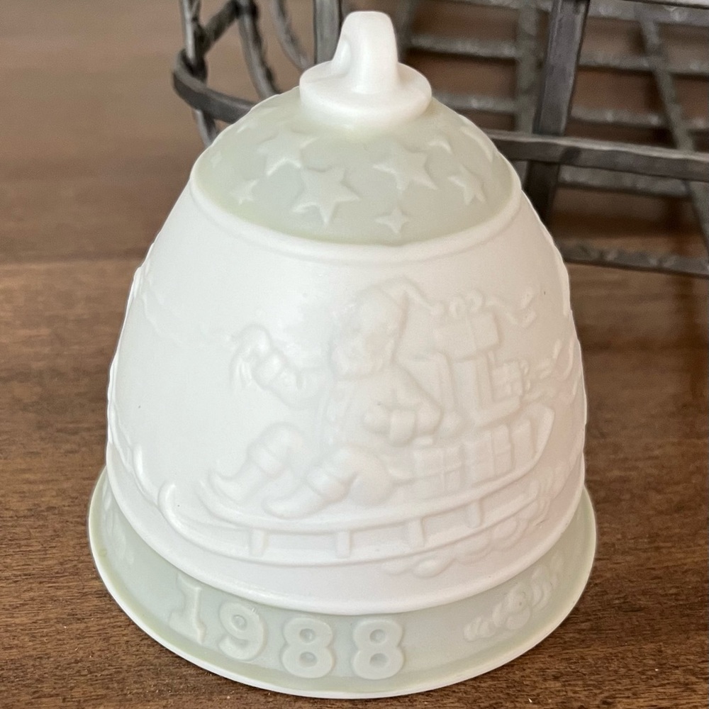 Lladro vintage bell for collection